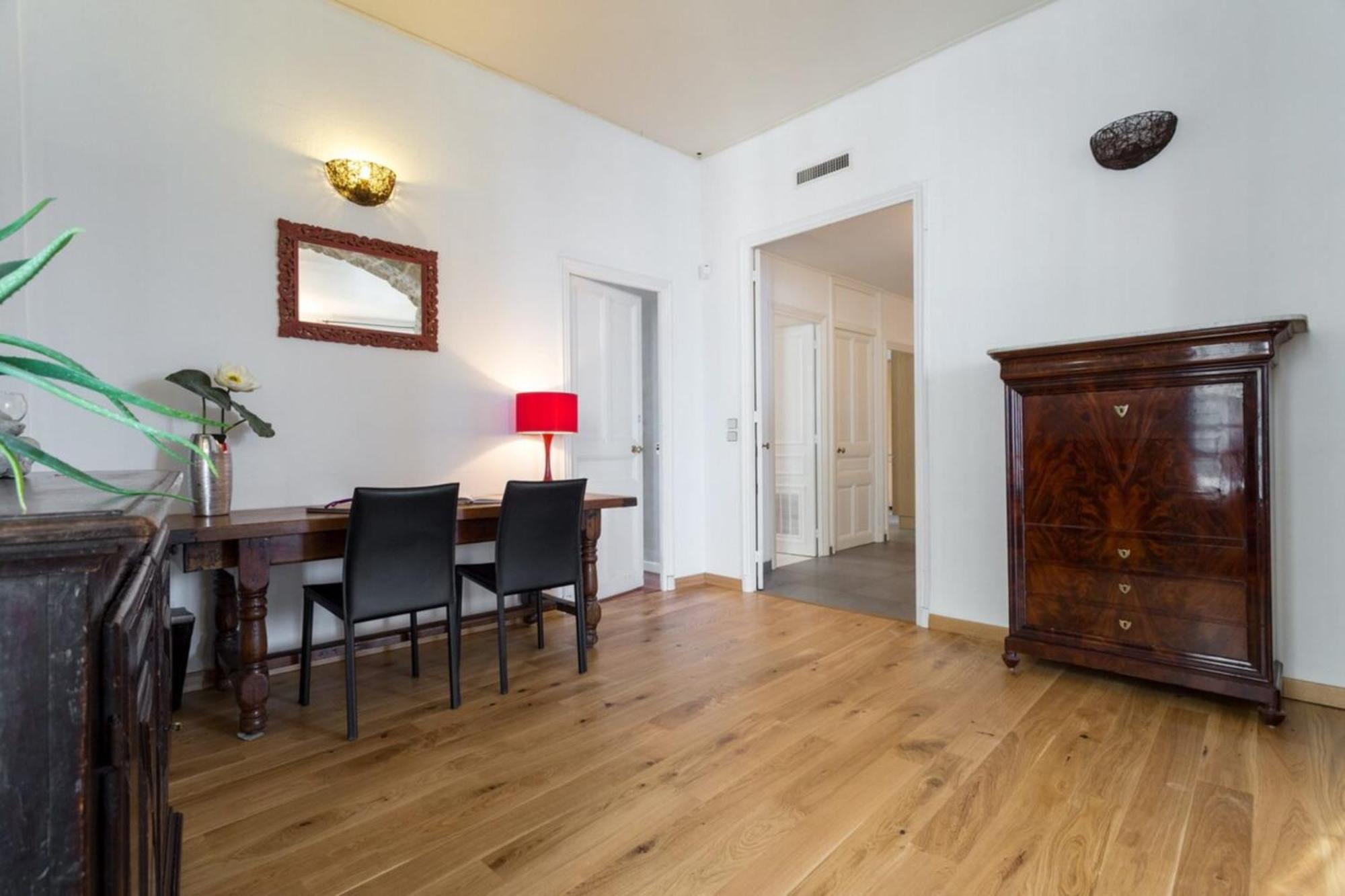 Etats Unis 892 - Spacious Flat On Sea Front Wac นีซ ภายนอก รูปภาพ